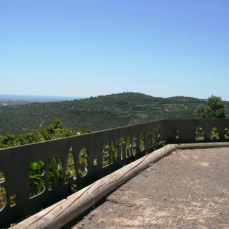 Flat In The Heart Of Algarve 아파트 *
